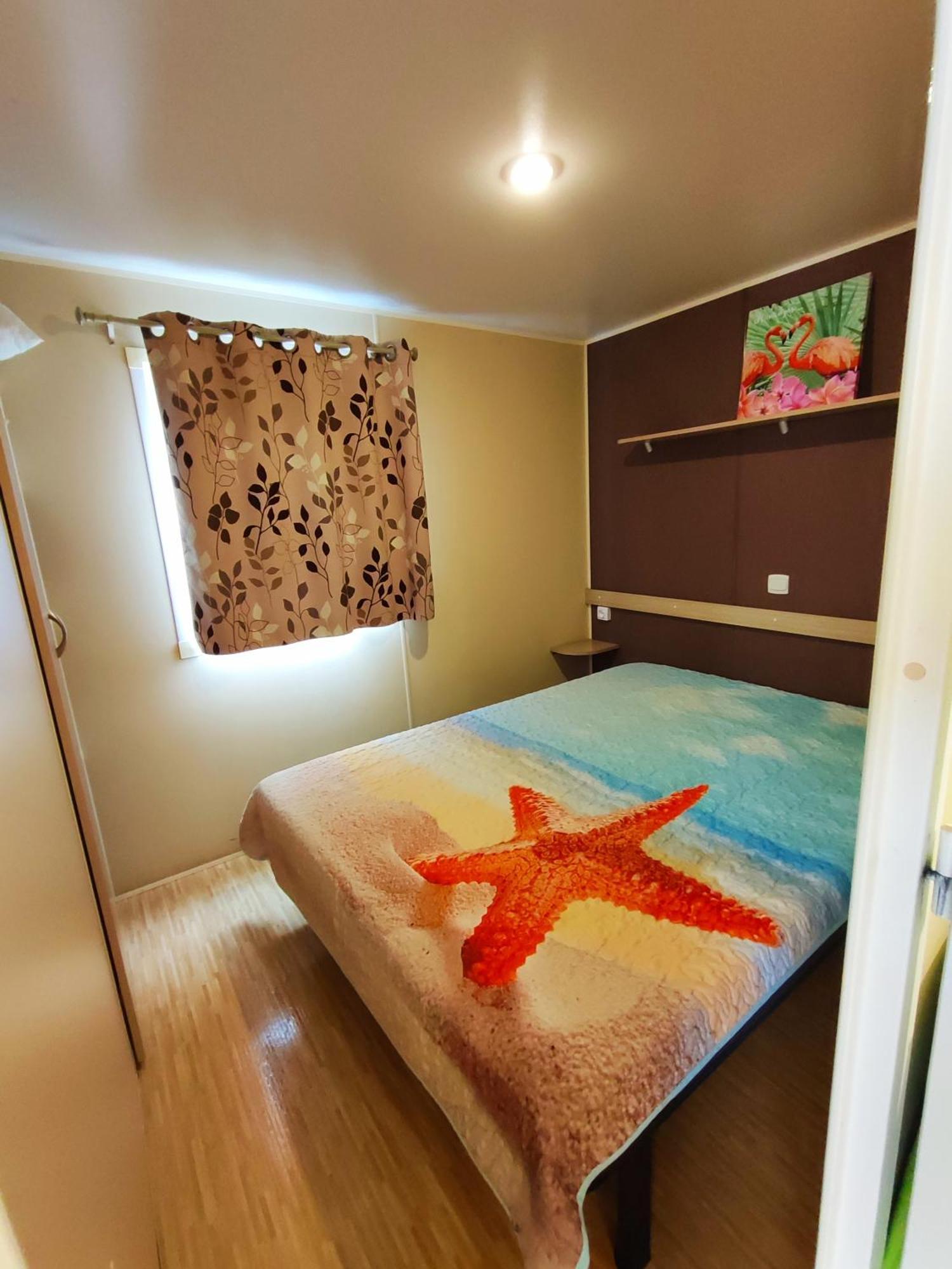Mobilhome Au Camping Les Salins De La Gardiole Ex Camping Europe Vic-la-Gardiole Buitenkant foto